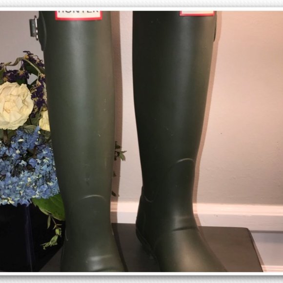 olive green hunter boots
